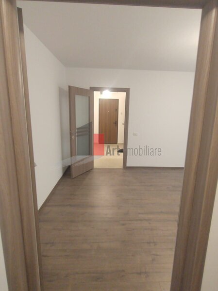 Piata Resita vanzare apartament 3 camere